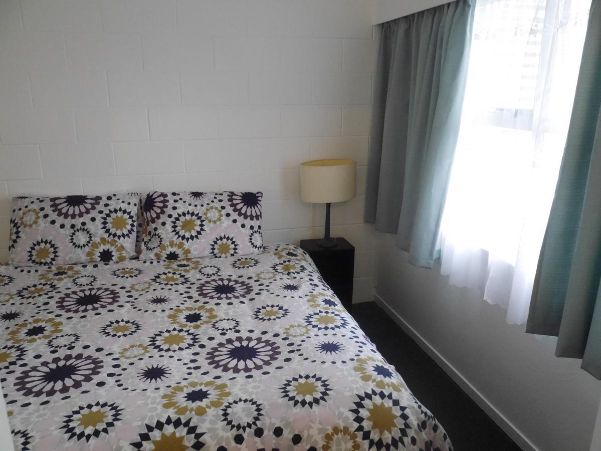 Raglan Palm Beach Motel Eksteriør bilde