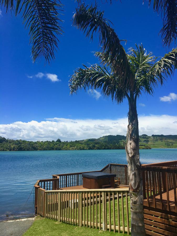 Raglan Palm Beach Motel Eksteriør bilde